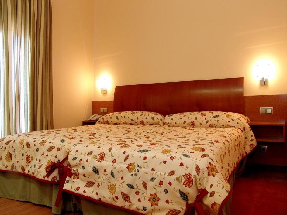Hotel Complejo El Carrascal Muñana Zewnętrze zdjęcie